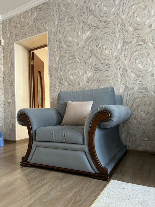 Диван + 2 кресла