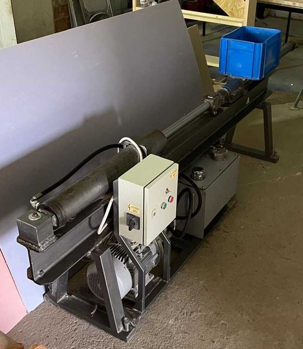 Presă hidraulică pentru brichetat rumeguș