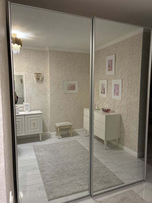 Продам шкаф купе в отличном состоянии