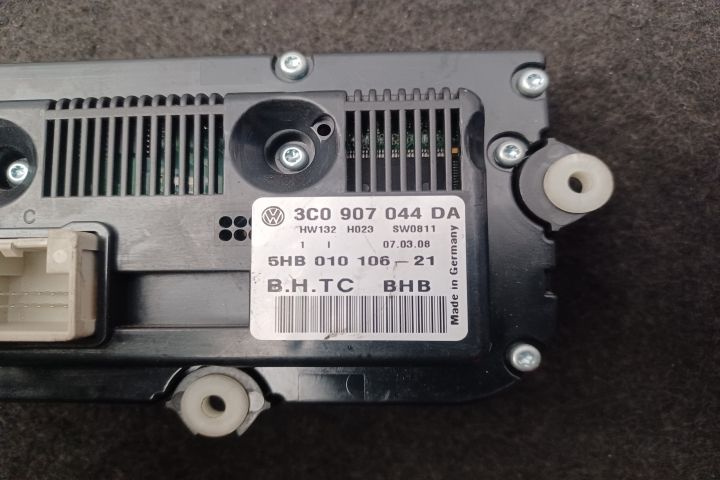 Comanda AC 3C0907044DA 5HB010106 3C0907044DA 5HB010106 Volkswagen VW