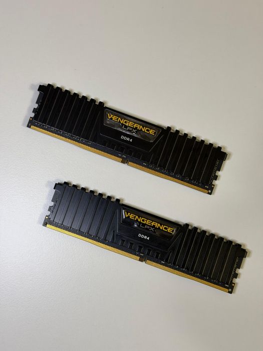 Corsair Vengeance LPX 32GB DDR4 RAM Kit (2x16GB) | Premium Low latency Desktop Memory