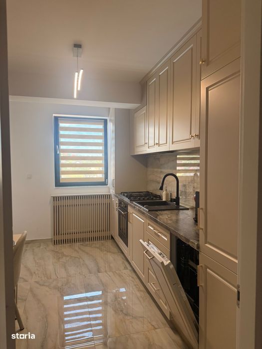 Apartament 2 camere decomandat, complet mobilat, parcare inclusă, zona