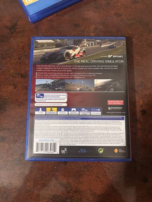 PS4 Gran Turismo Sport