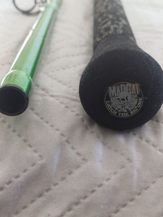 Въдица за риболов на сом MADCAT  нова