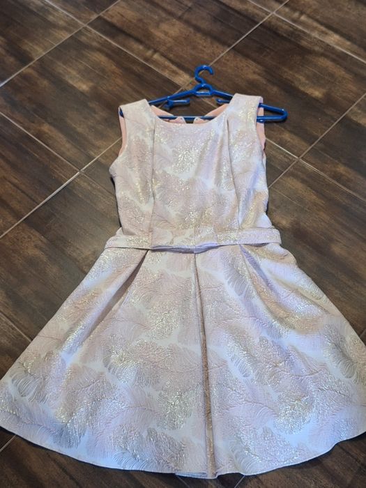 Дамска рокля ! НОВА !