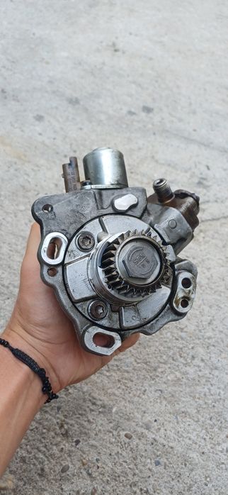 Pompa injectie Ford Mondeo mk5