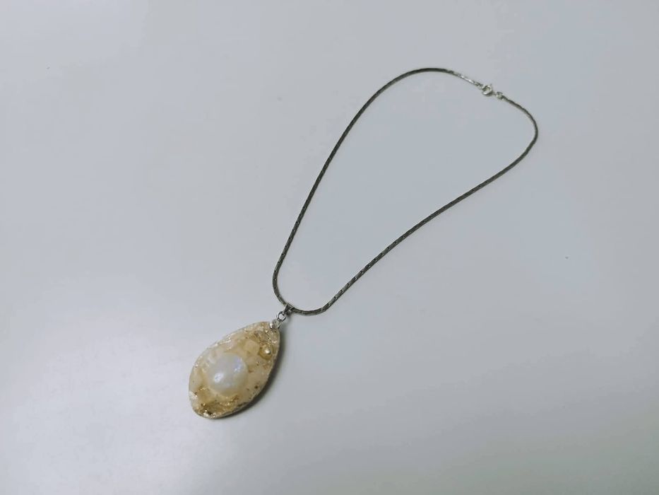 Vechi colier/lant din argint de 925, cu pandantiv cu piatra lunii