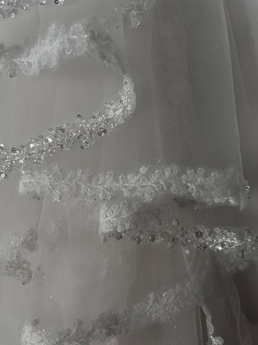 Rochie de mireasa mărimea S cu mâneci