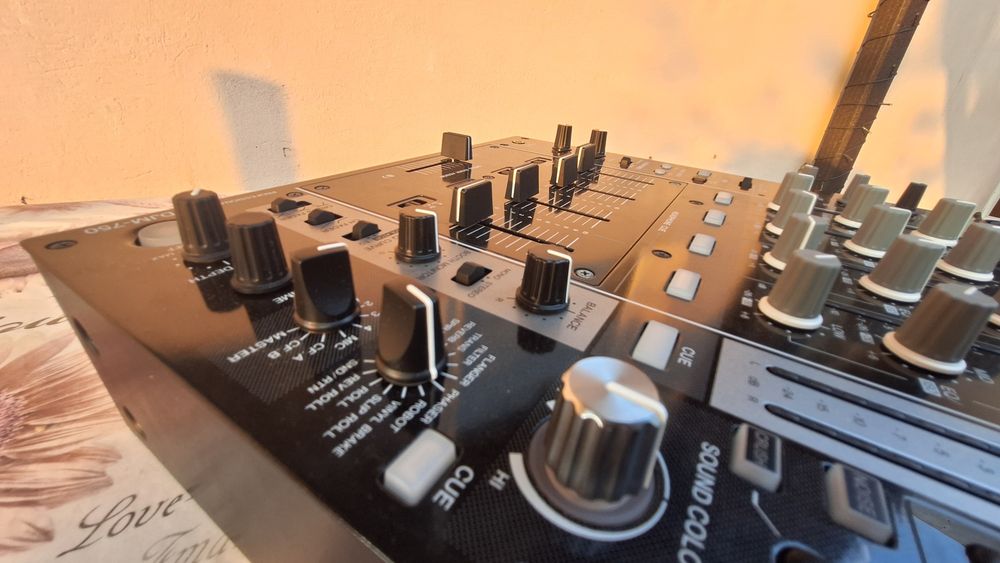 Mixer Pioneer DJM 750