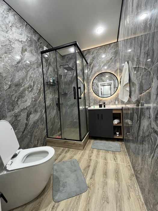 Продам 4 ком квартиру 145 кв м