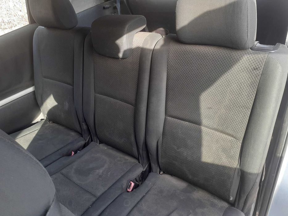 Toyota corola verso/Тойота Корола Версо На Части