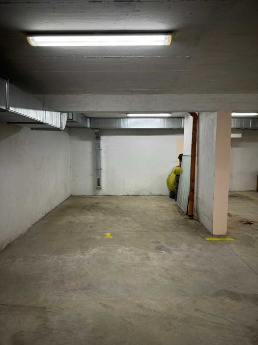 Дава се под наем Гараж / Паркомясто в София, Витоша - 20 кв.м за 150 € - Снимка #3