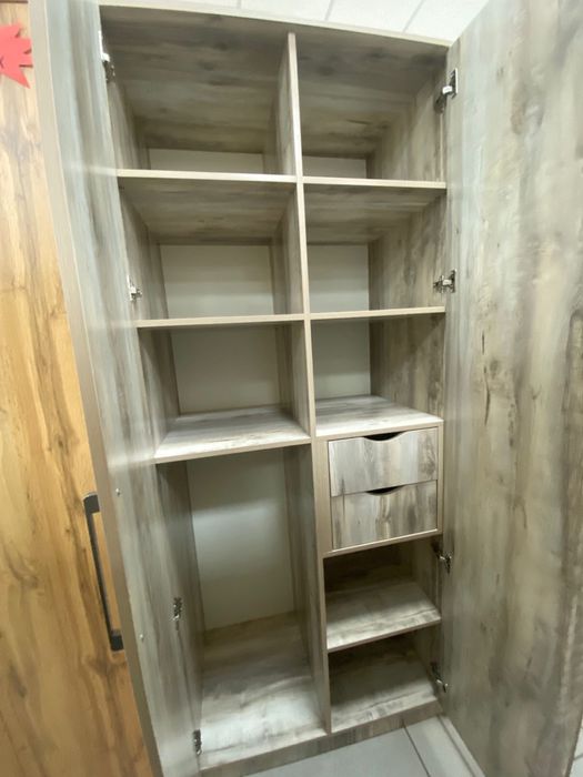 Продам шкаф