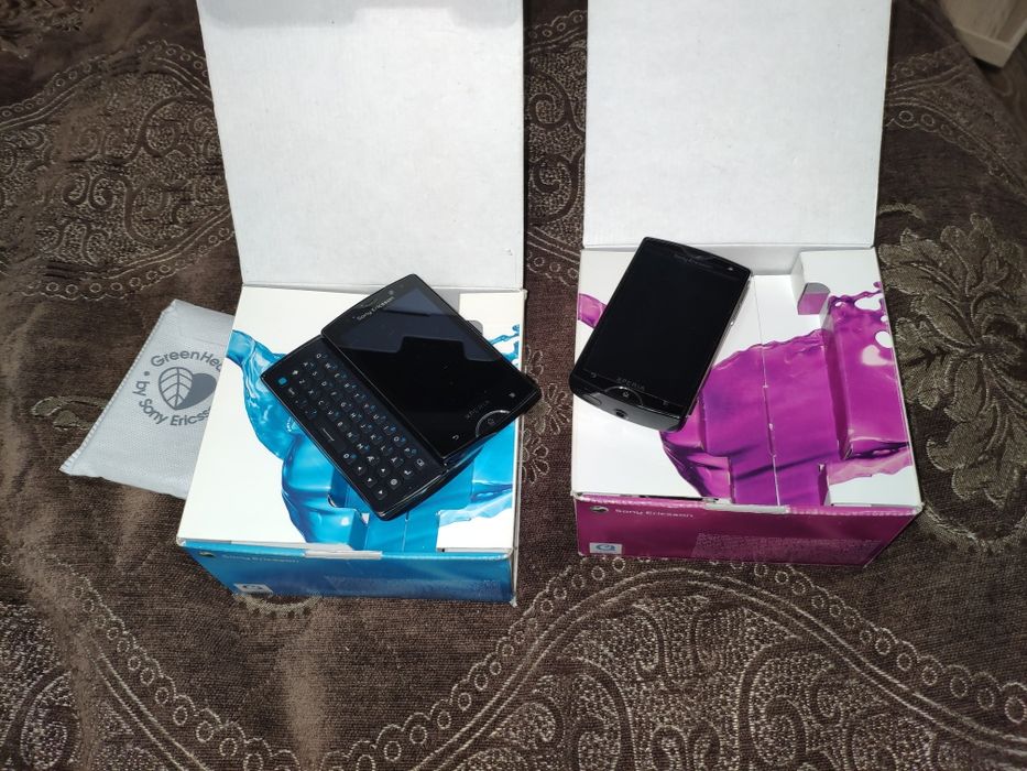 Sony Ericsson mini, mini pro