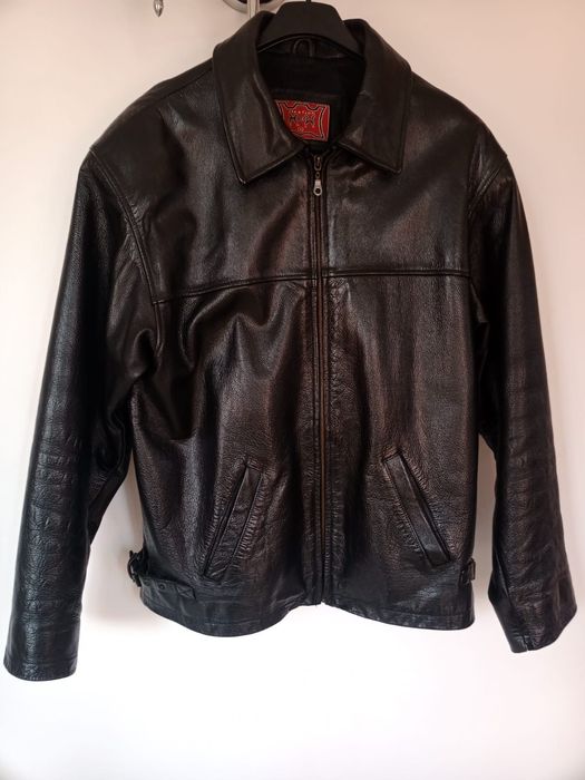 Geaca de piele naturala