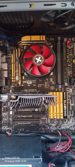 Placă de baza gigabyte