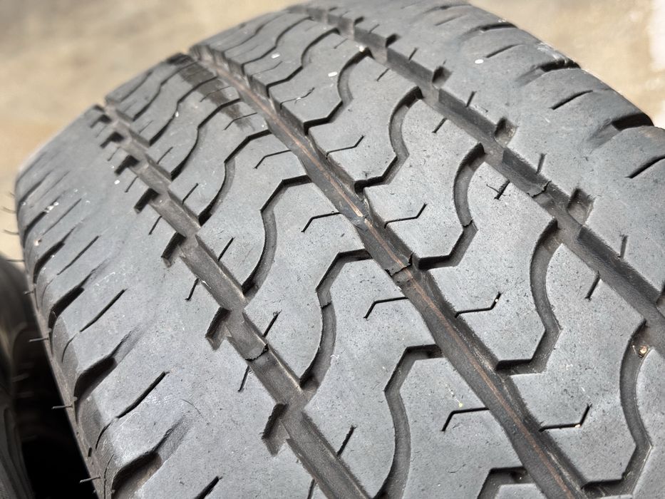 235/65/R16C Dunlop Econodrive 2бр летни бус dot4919
