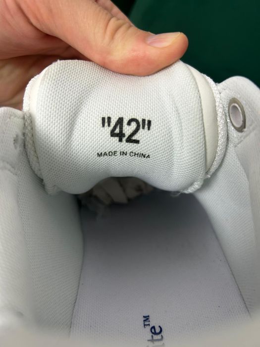 Off white out of office” for walking “