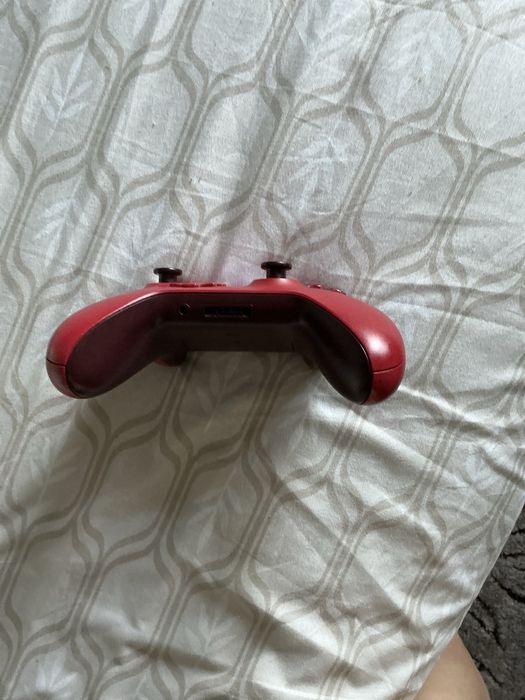 Maneta xbox one  rosie cu bluetooth