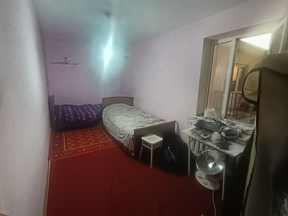 Kv ga 4 bolo olomiz 4 ming mir kafe yondo med insta yaqin 400 ming