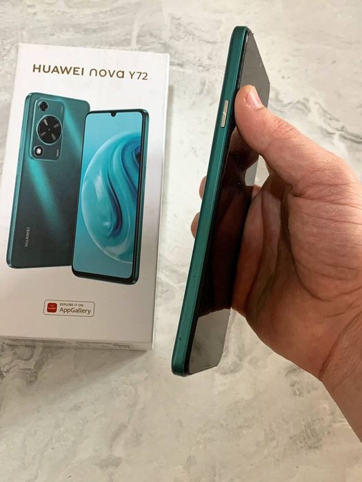 Huawei Nova y 72 8/256 GB srochna sotladi