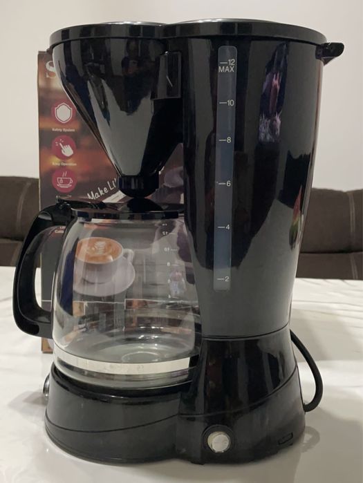 Продам кофеварку