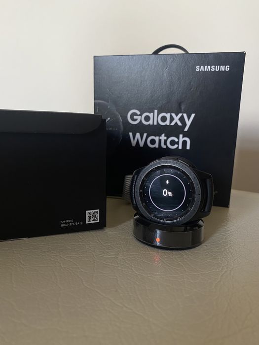 Samsung Galaxy watch 42mm - смарт часовник