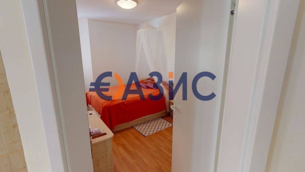 Продава се Тристаен апартамент в к.к. Слънчев бряг - 90 кв.м за 595 €/кв.м - Снимка #6
