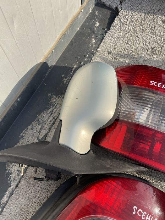 Oglinda retrovizoare stanga / dreapta Renault Scenic 1 europa