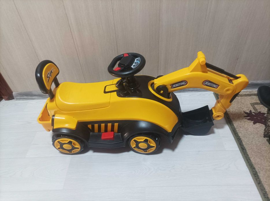 Электро экскаватор