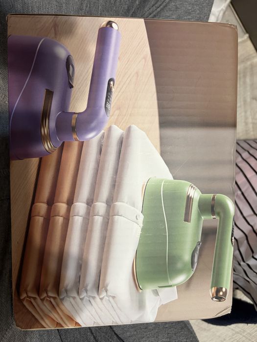 Продается утюг отпариватель