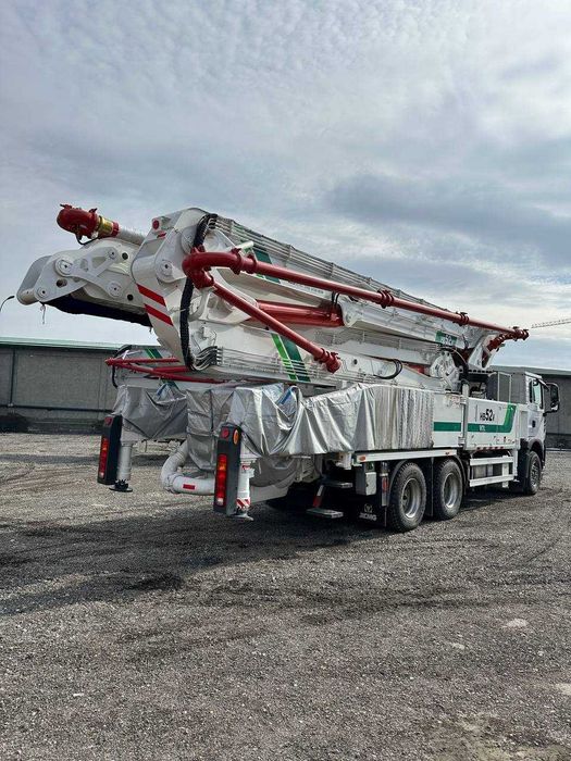 Автобетононасоса XCMG HB52V 2026