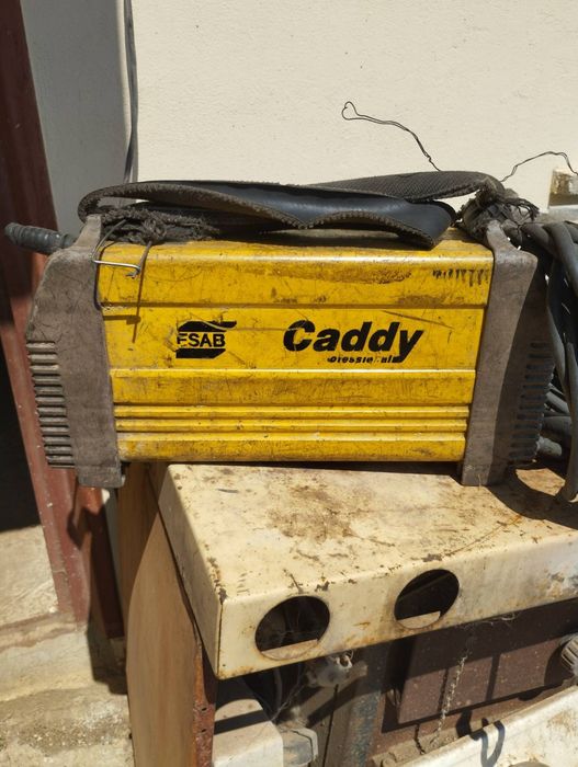 Инверторен трифазен Електрожен/Заваръчен апарат ESAB Caddy