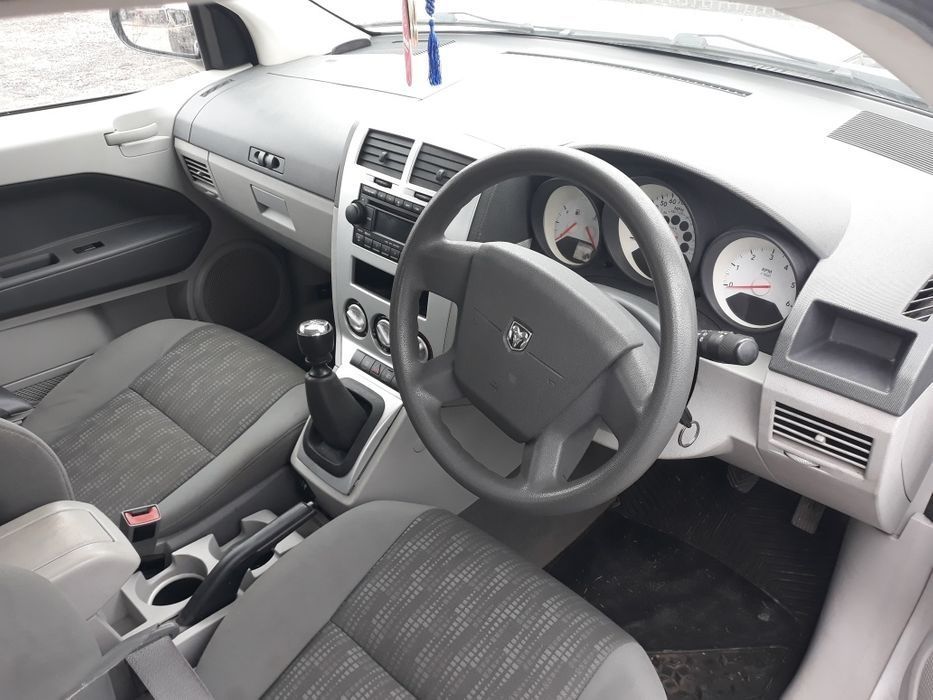Dezmembrez Dodge caliber orice motorizare