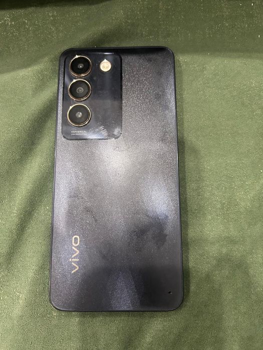 vivo y100 256гб .