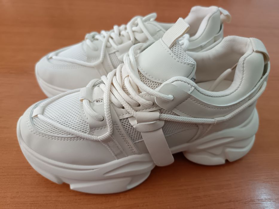 Adidași dama mărimea 39 și 40