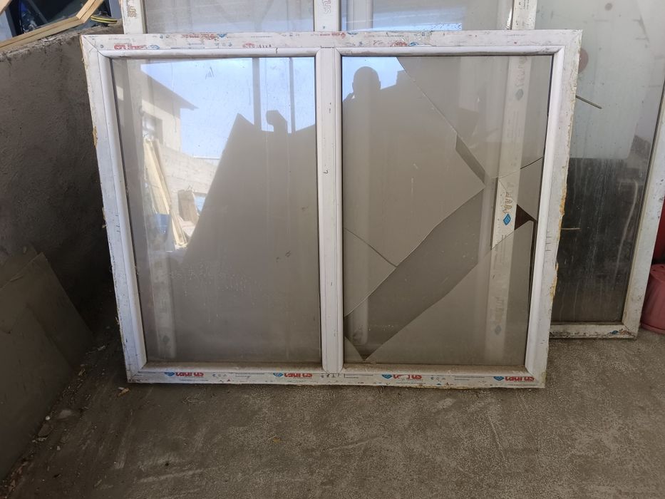 Пластиковые окна б/у