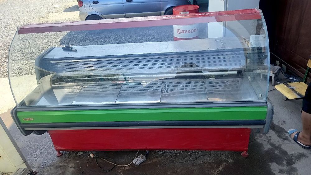 Витрины холодильные