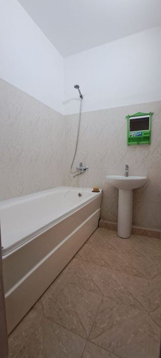 3 комнатная квартира, 4 этаж