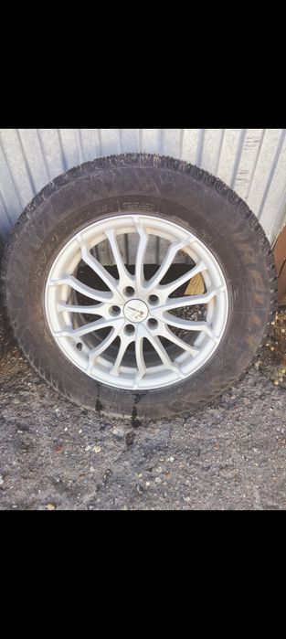 Продам диски R-16, с шинами (зима+шипы))