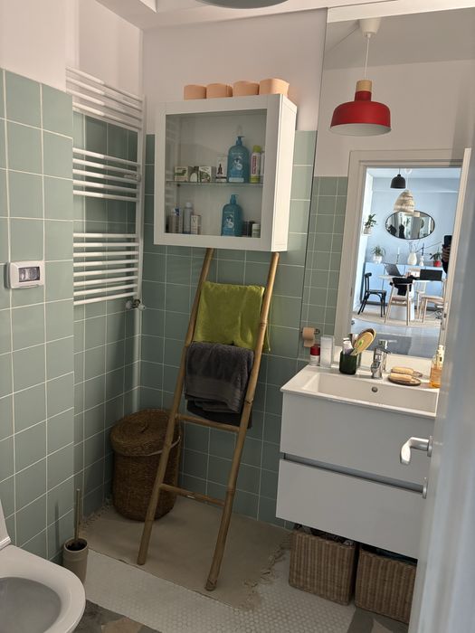 Inchiriez aparatament 2 camere Novum 56 cu loc de parcare