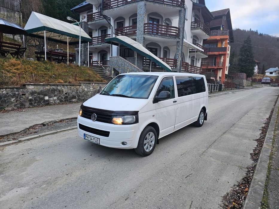 Volkswagen T5 4x4 2013 9 locuri Lung Stare foarte buna