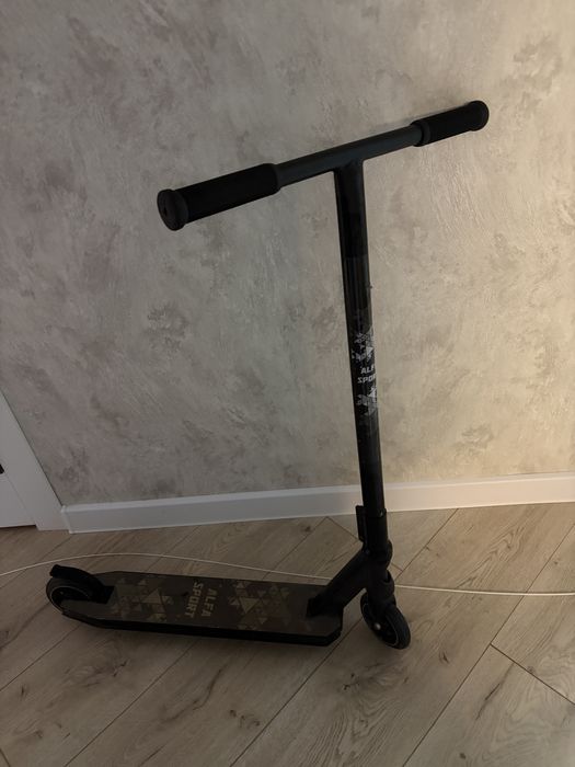 Самокат трюковой