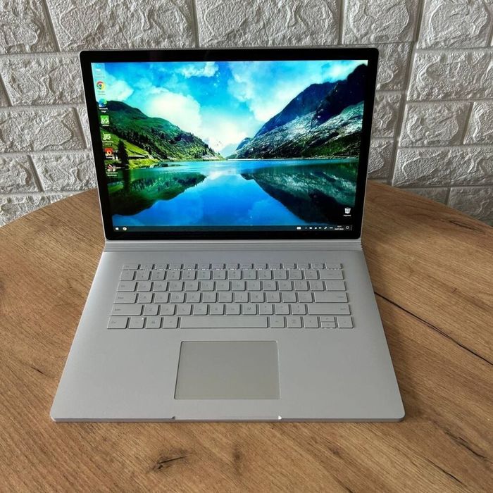 Microsoft Surface Book 2  i7 8650u RAM 16  GTX 1060/6Gb  продам срочно