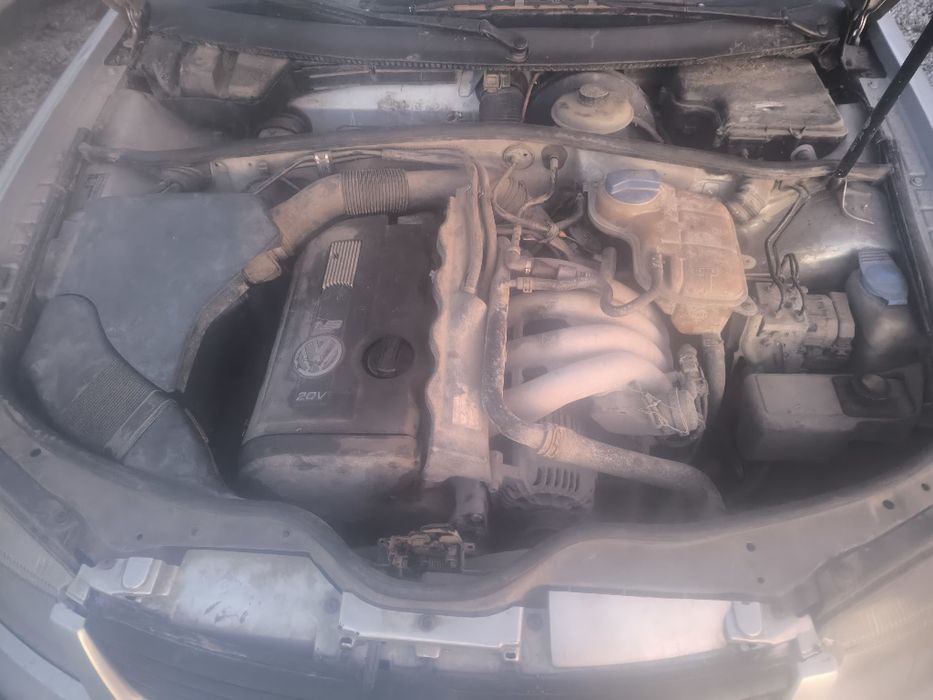 Пасат 4 На части 1,8 125 коня Фолксваген Pasat