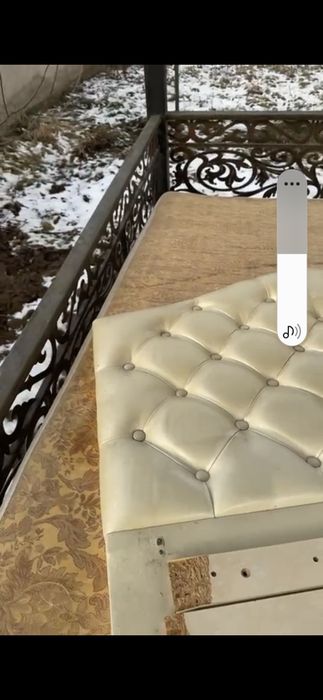 Продам кровати и письменный стол