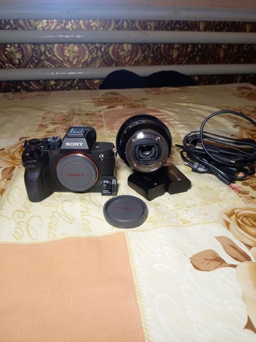 Sony A7 IV yangi sotiladi srochna