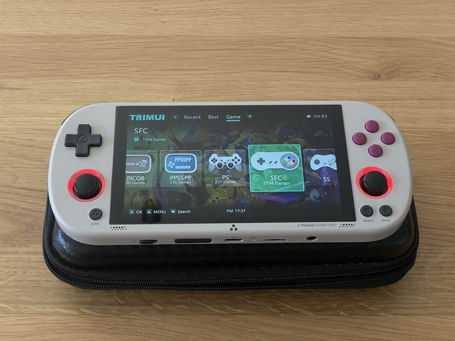 Trimui Smart Pro 256GB – Consolă Retro NOUĂ + Husă