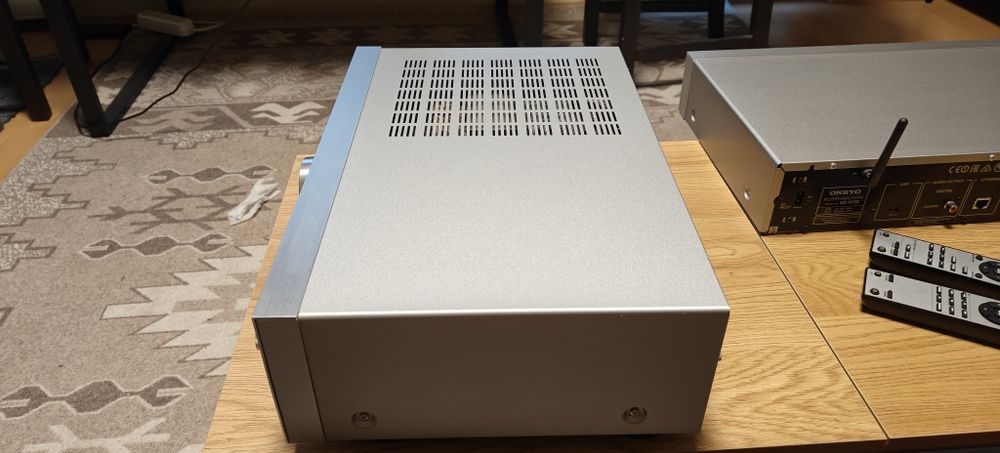 Усилвател ONKYO A-9050