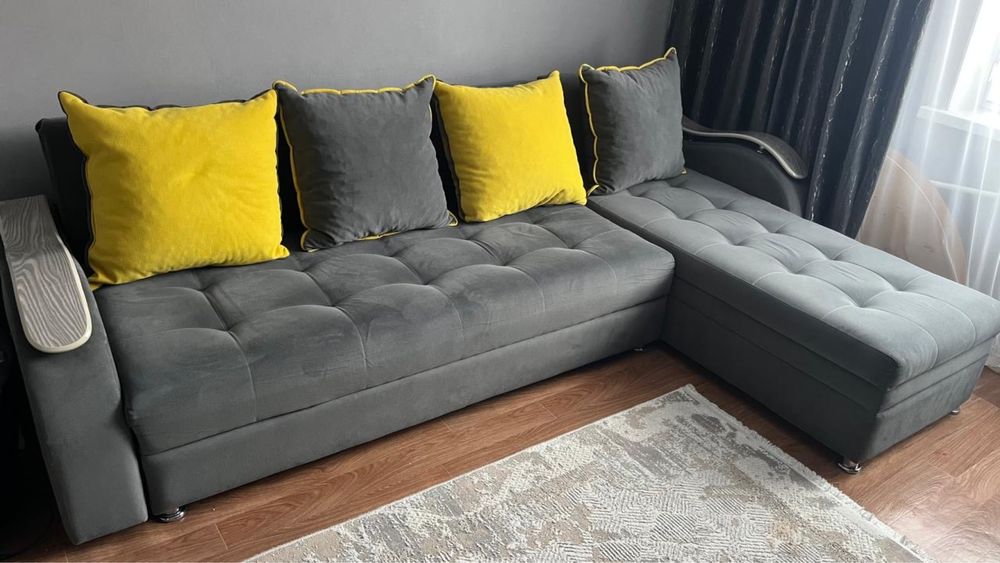 Продам диван в хорошем состоянии